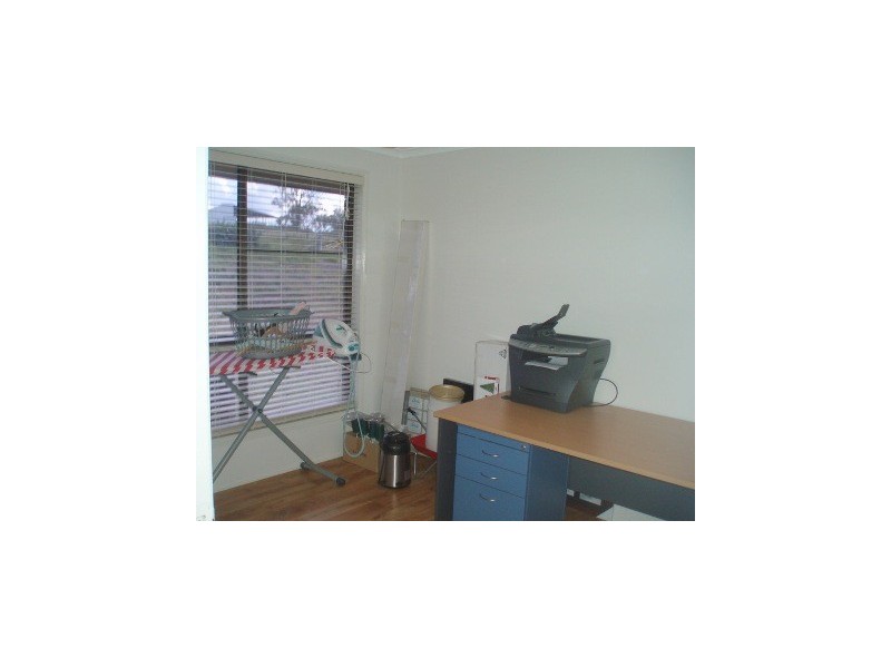 101 Bond Road, Alton Downs QLD 4702