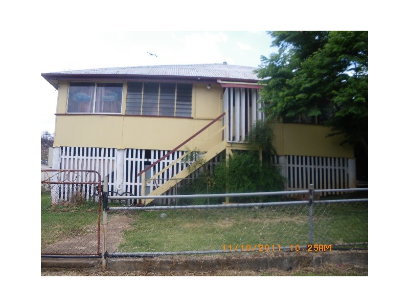 13 JAMES STREET, Mount Morgan QLD 4714