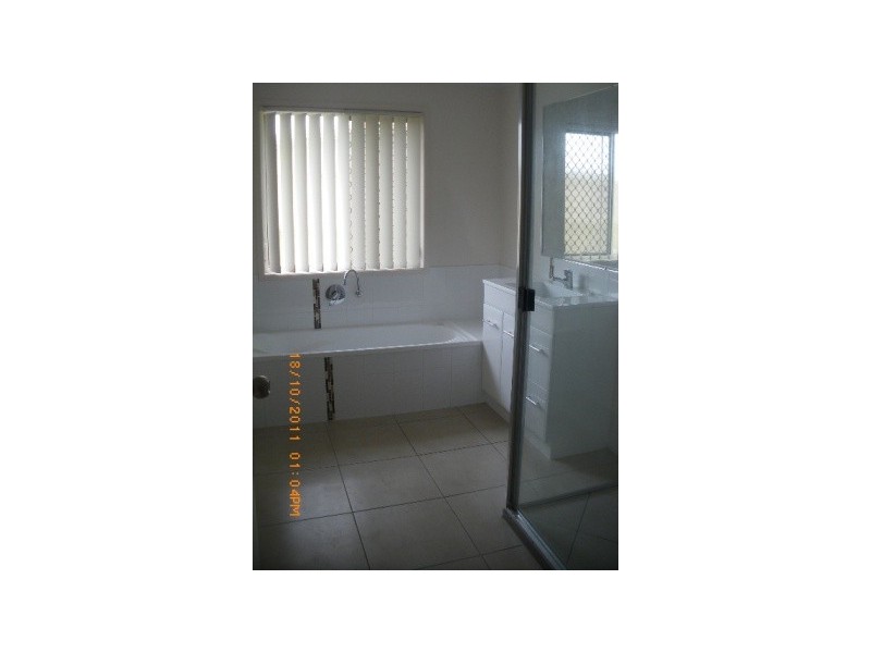 21 Tawarra Crescent, Gracemere QLD 4702