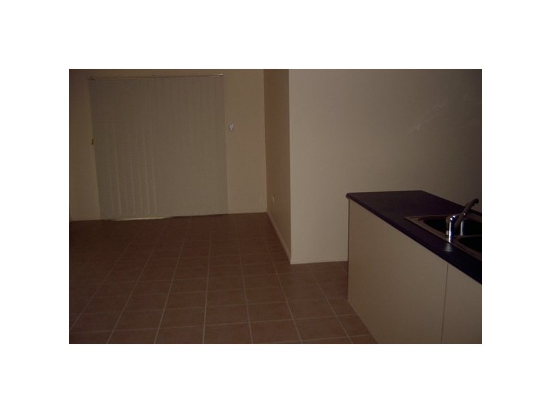 4 Broadhurst Drive, Gracemere QLD 4702