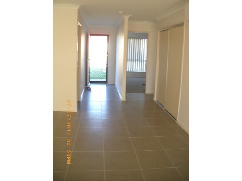 16 Kerrie Meares, Gracemere QLD 4702