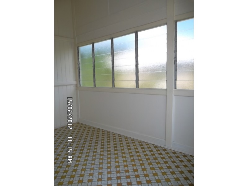 80 Armstrong Street, Berserker QLD 4701