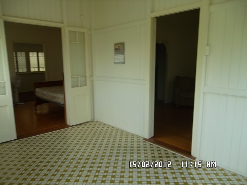 80 Armstrong Street, Berserker QLD 4701