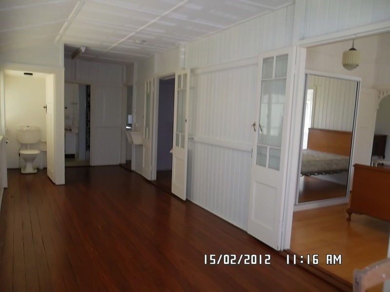 80 Armstrong Street, Berserker QLD 4701