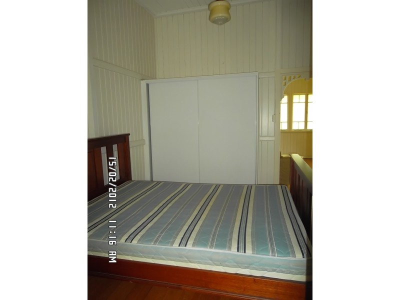 80 Armstrong Street, Berserker QLD 4701