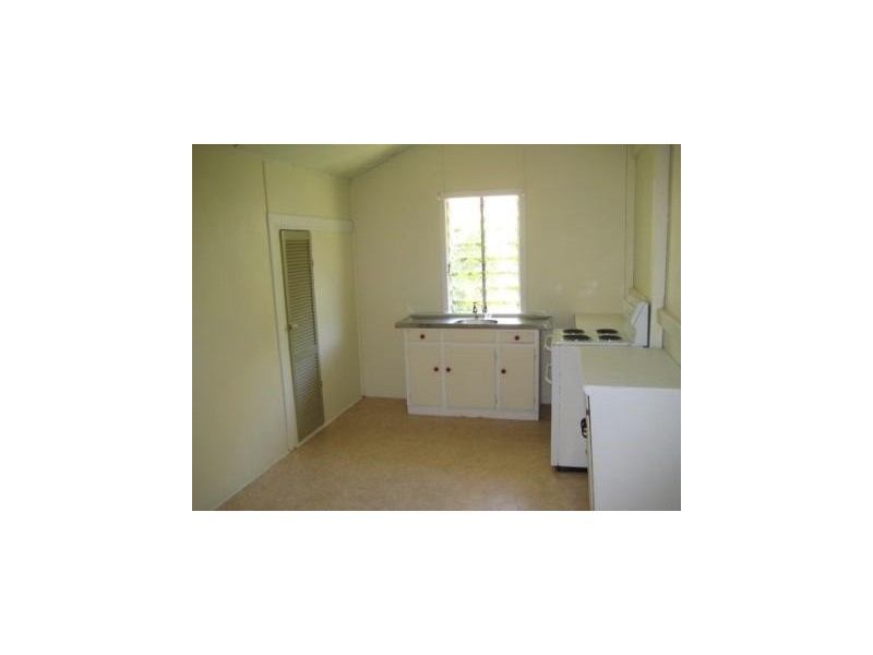 20 James Street, Mount Morgan QLD 4714