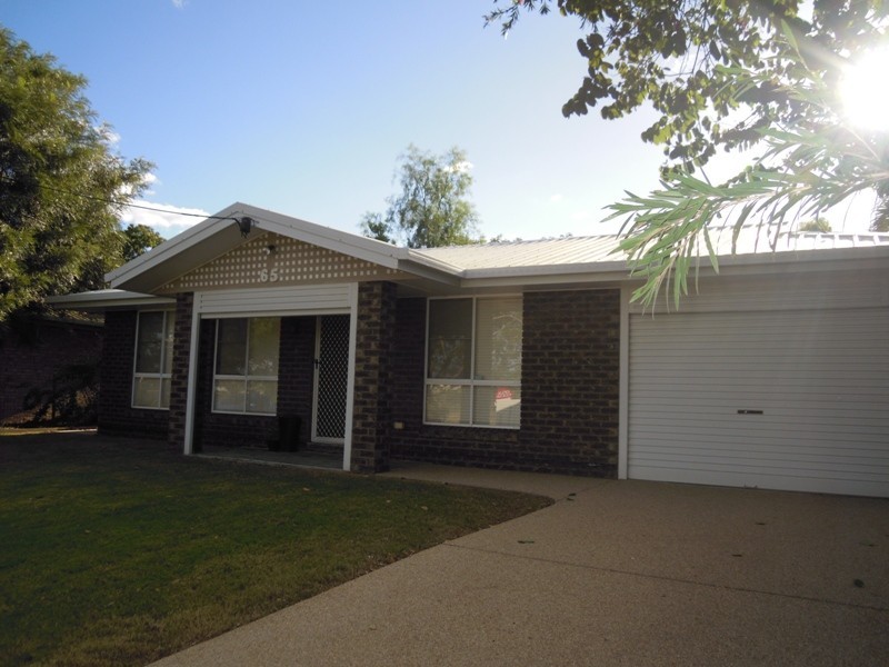 65 Old Capricorn Hwy, Gracemere QLD 4702