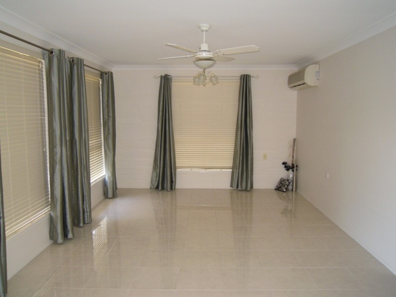 65 Old Capricorn Hwy, Gracemere QLD 4702