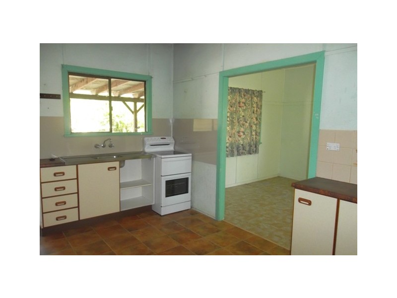 262 Clanfield Street, Berserker QLD 4701
