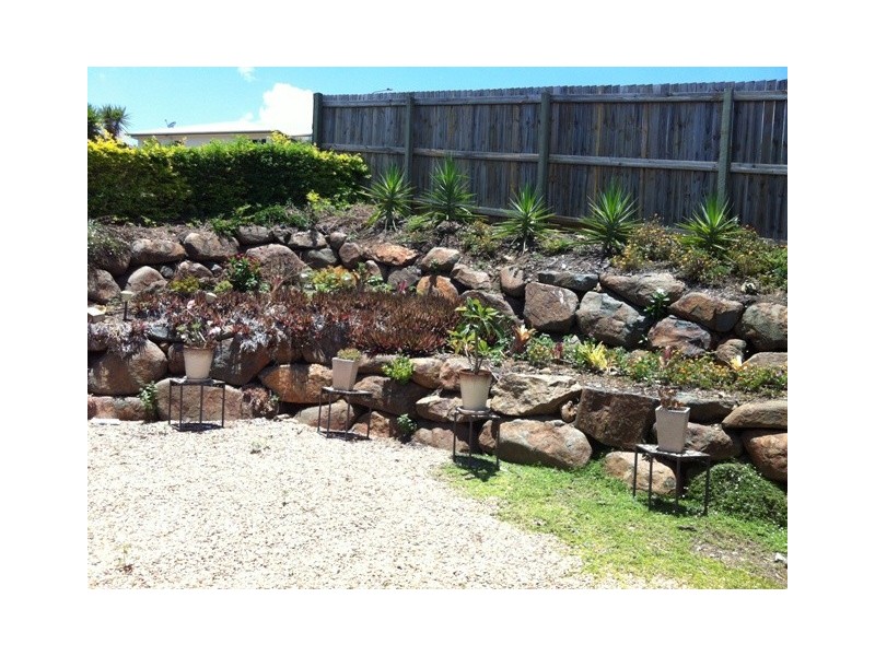 8 Killkenny Court, Kawana QLD 4701