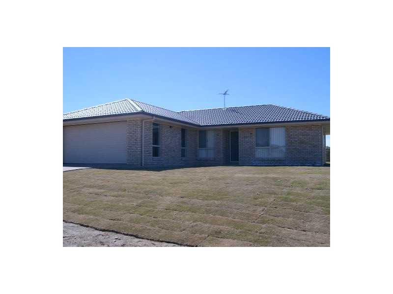 4 Jamie Crescent, Gracemere QLD 4702