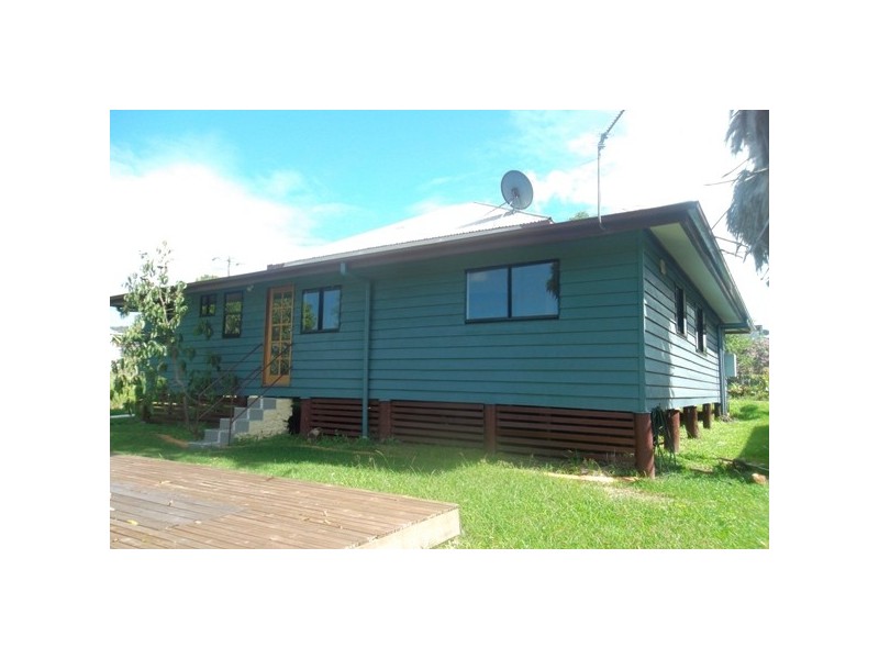 17 GREY STREET, Mount Morgan QLD 4714