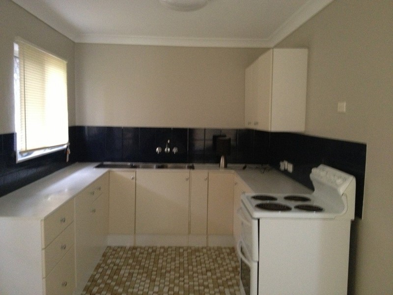 1/48 Stenlake Avenue, Kawana QLD 4701