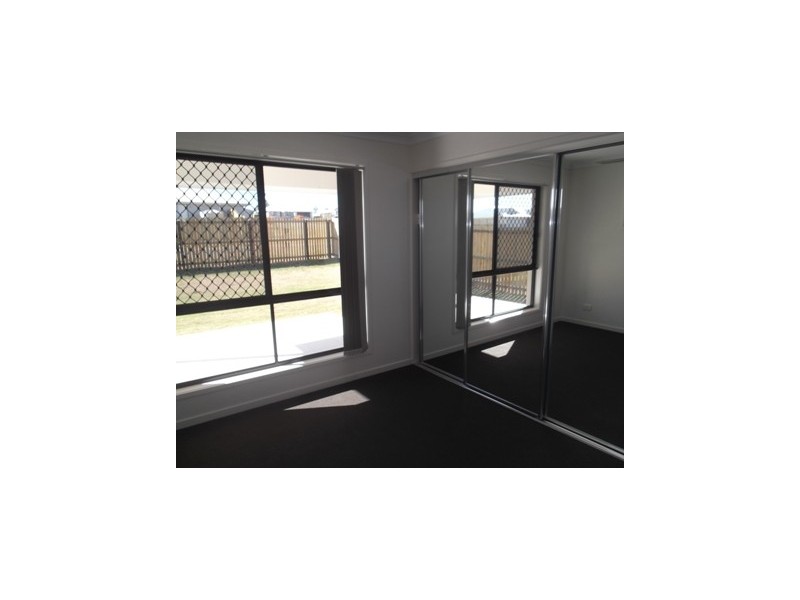 3 Serendipity Way, Gracemere QLD 4702