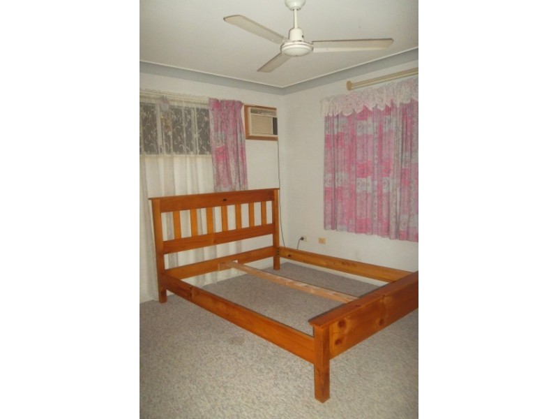 5A Thornton Street, Park Avenue QLD 4701