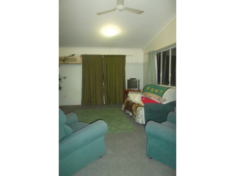 5A Thornton Street, Park Avenue QLD 4701