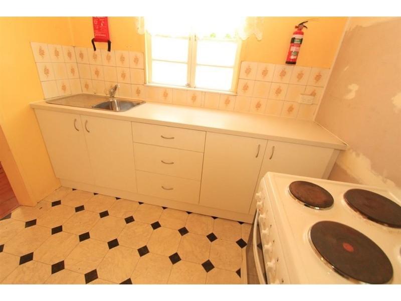 262 East Lane, Depot Hill QLD 4700