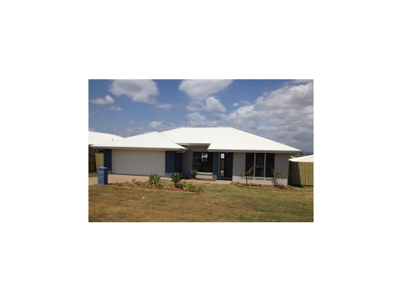 8 Sylvana Avenue, Gracemere QLD 4702