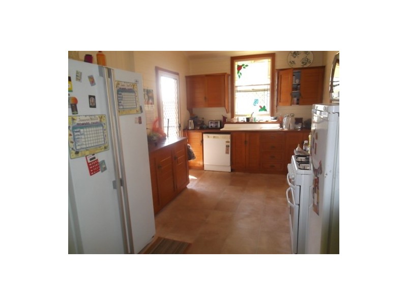 11 Tuson Street, Wandal QLD 4700