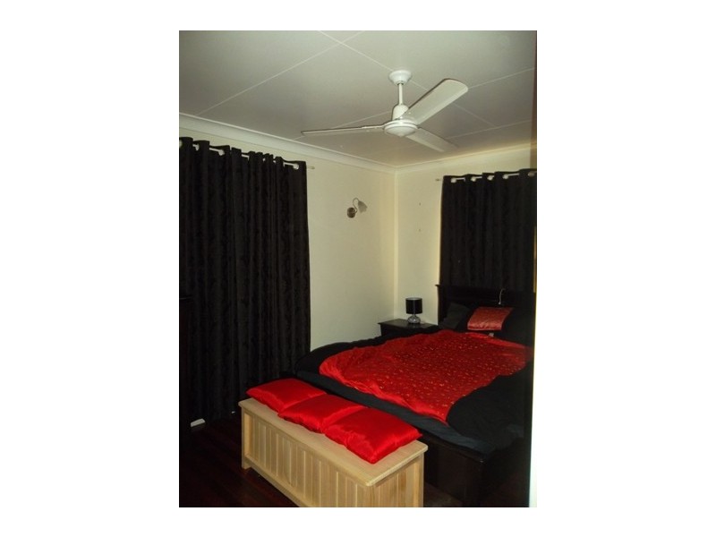 348 Duthie Avenue, Frenchville QLD 4701