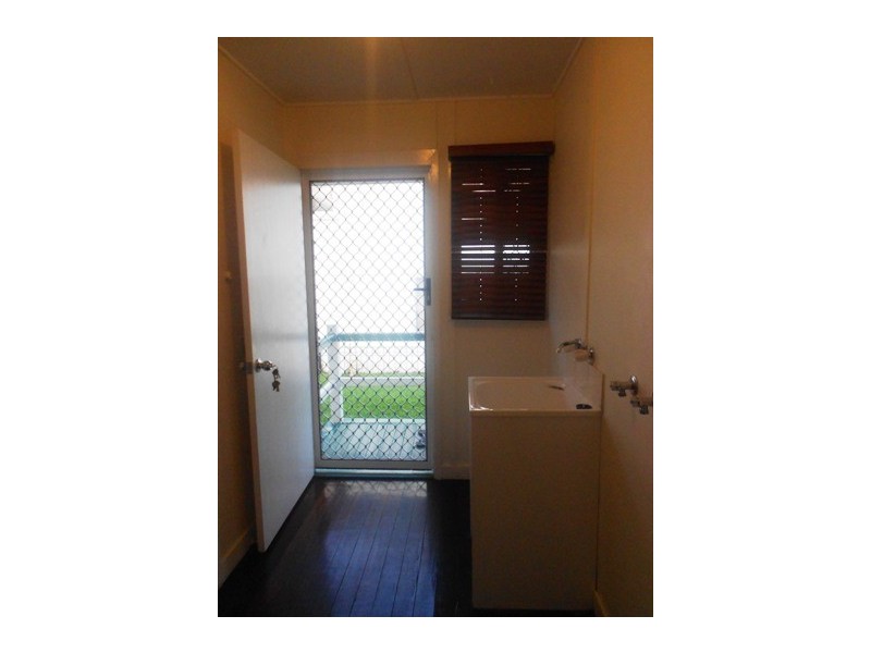 37 Pearson Street, West Rockhampton QLD 4700