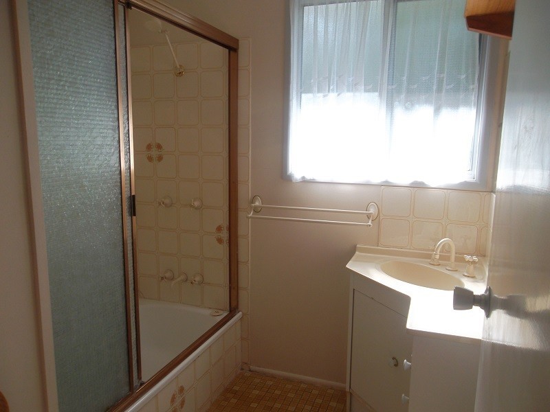 13 Gowdie Street, Frenchville QLD 4701