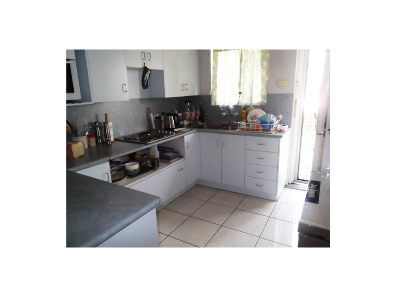 147 Water Street, Berserker QLD 4701