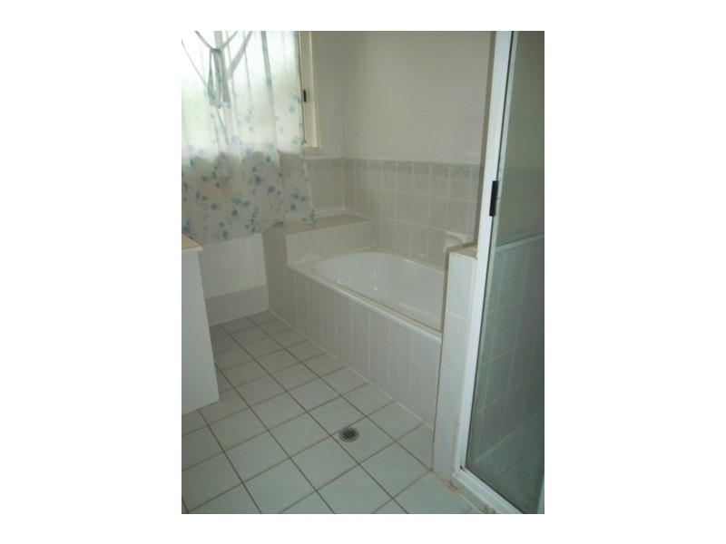 4/6 Thurston Street, Allenstown QLD 4700