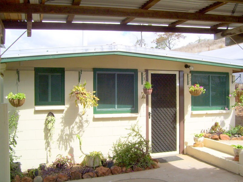 30 West Street, Mount Morgan QLD 4714