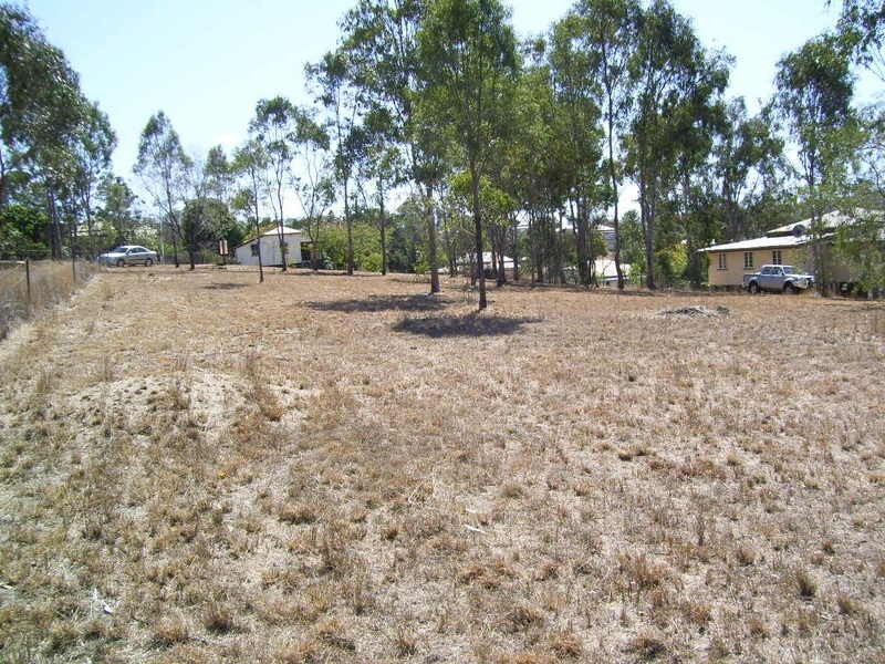 25 Gordon Lane, Mount Morgan QLD 4714