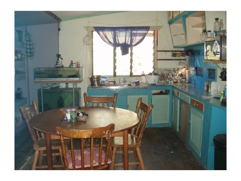 37 Coronation Dr, Mount Morgan QLD 4714