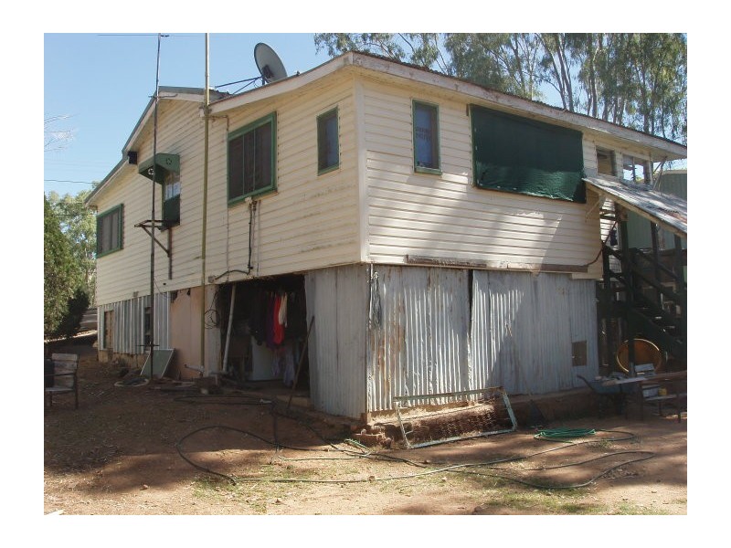 37 Coronation Dr, Mount Morgan QLD 4714