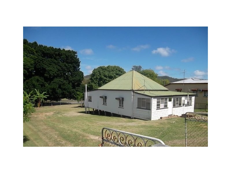 82 James Street, Mount Morgan QLD 4714