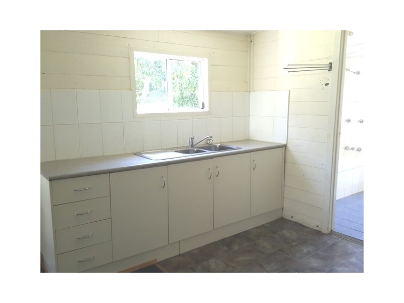 82 James Street, Mount Morgan QLD 4714
