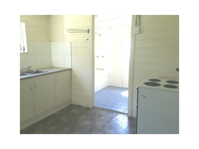 82 James Street, Mount Morgan QLD 4714