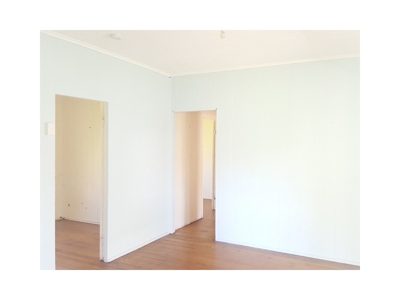 82 James Street, Mount Morgan QLD 4714