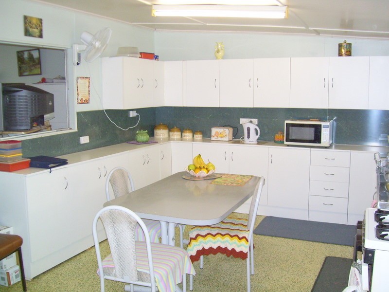 73 River Street, Mount Morgan QLD 4714