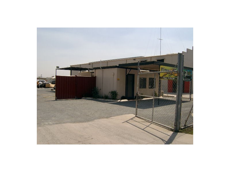 15 Hempenstall Street, Kawana QLD 4701