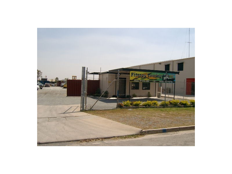 15 Hempenstall Street, Kawana QLD 4701