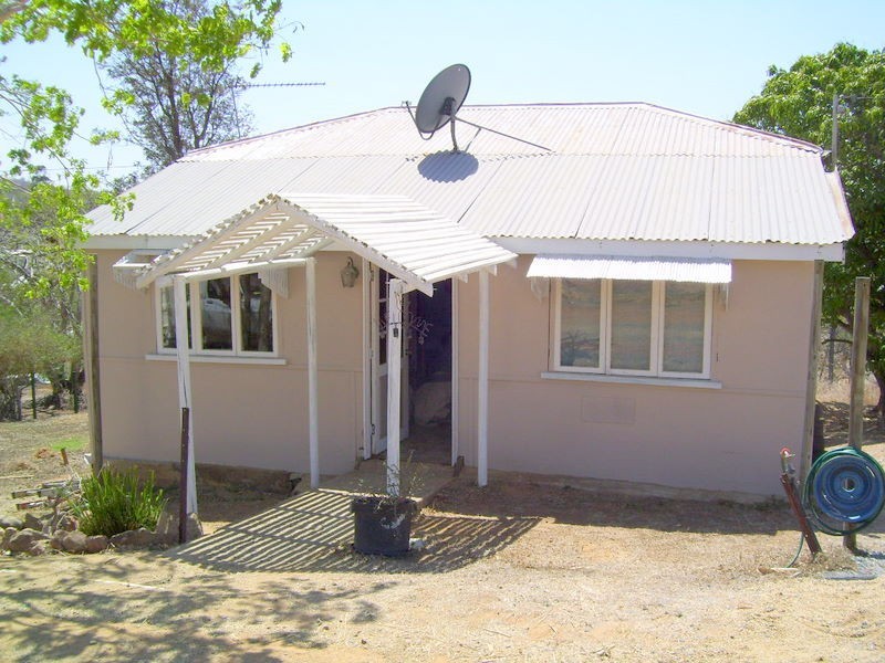 23 West Street, Mount Morgan QLD 4714