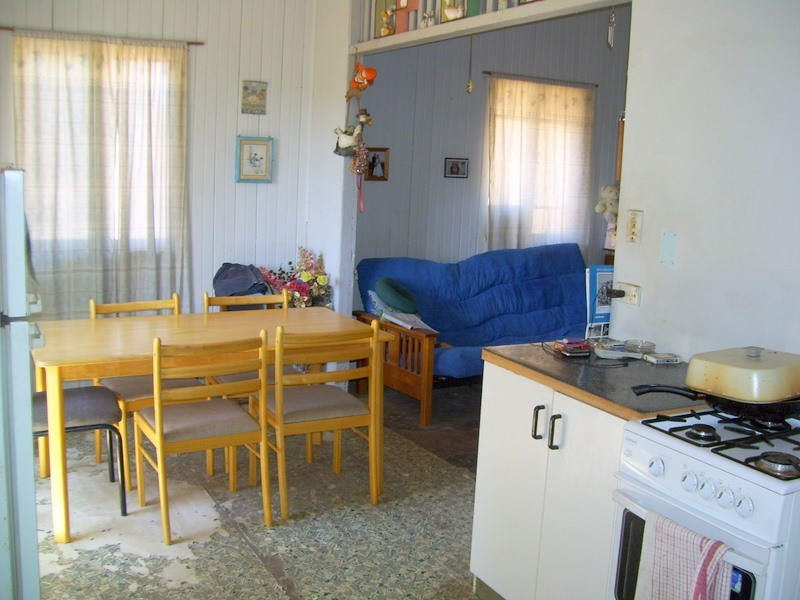 23 West Street, Mount Morgan QLD 4714