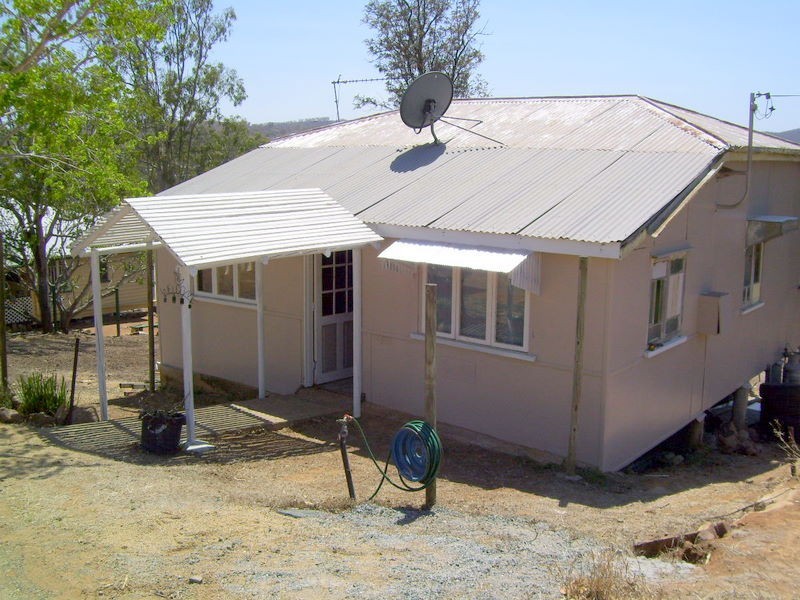 23 West Street, Mount Morgan QLD 4714