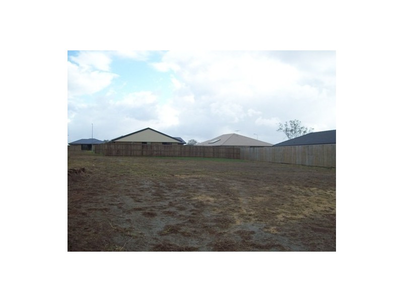 6 Jamie Cresent, Gracemere QLD 4702