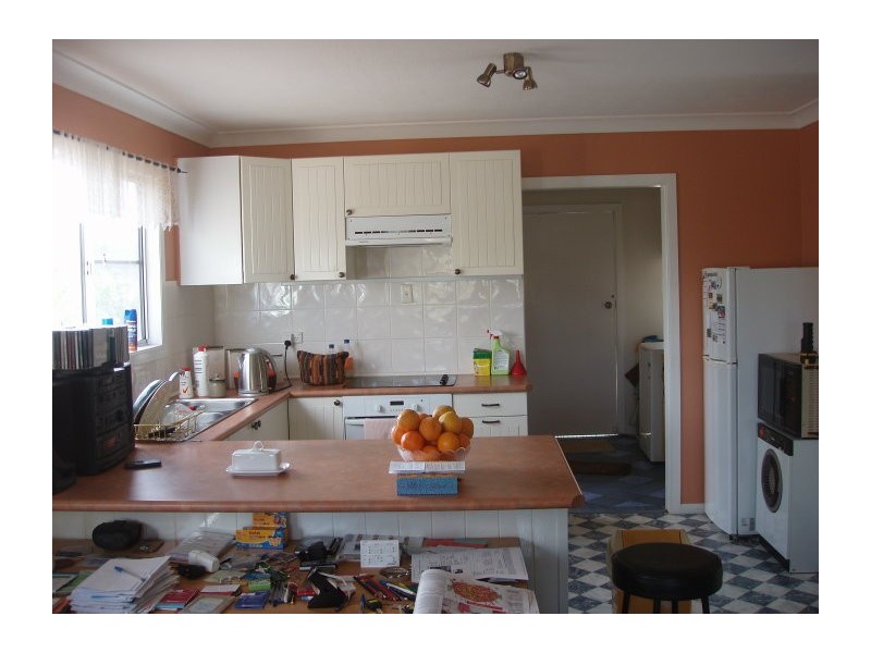 1 Richards St, Mount Morgan QLD 4714