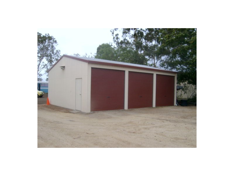 33 Macquarie St, Gracemere QLD 4702