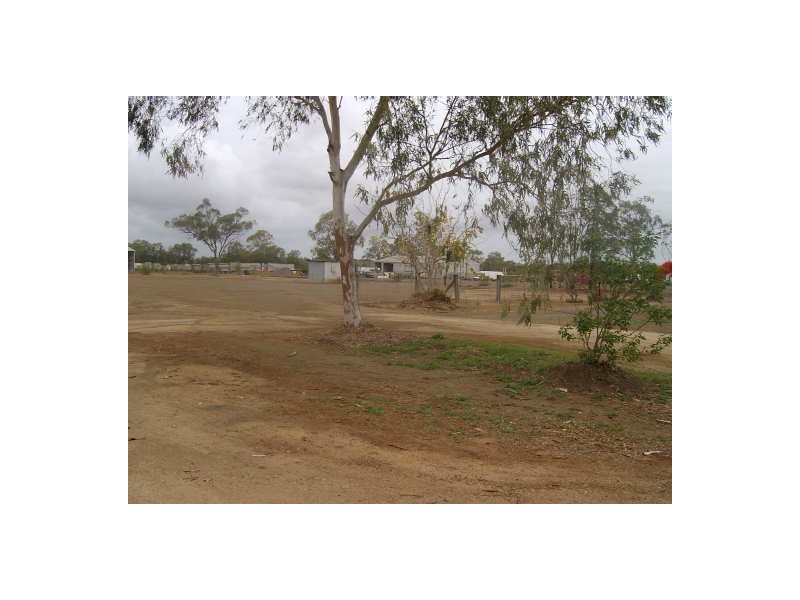 33A Macquarie St, Gracemere QLD 4702