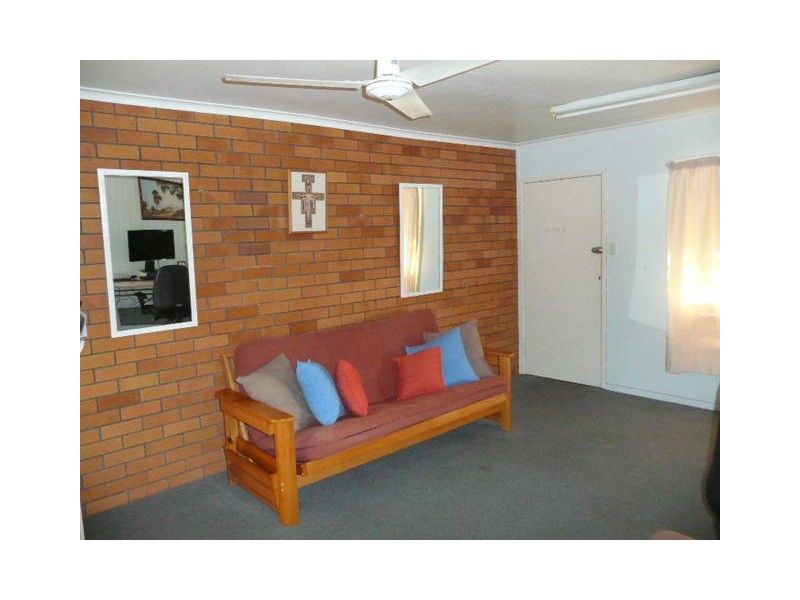 Park Avenue QLD 4701