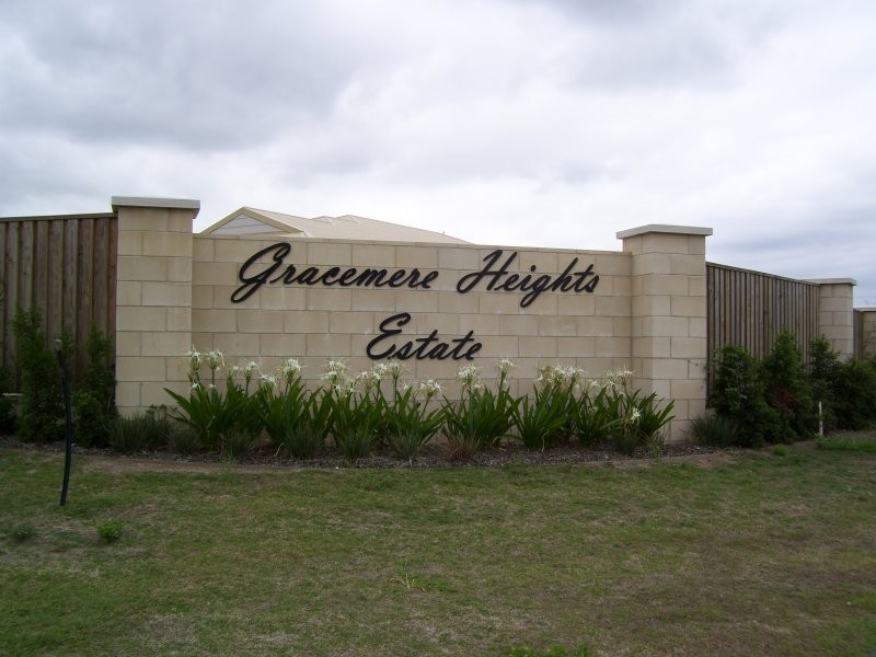 3 Tippett Crescent, Gracemere QLD 4702