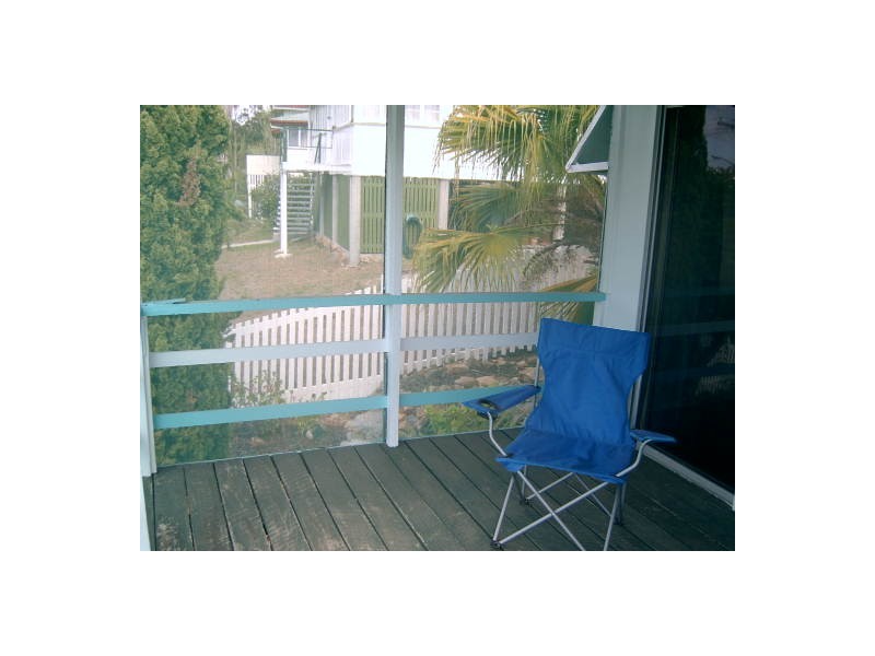 25 Byrnes Parade,, Mount Morgan QLD 4714