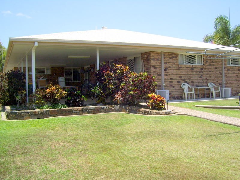 92 Donovan Cresent, Gracemere QLD 4702